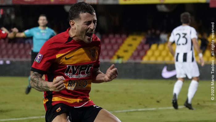 serie c benevento juve next gen 4 1 strega al comando rivivi la diretta