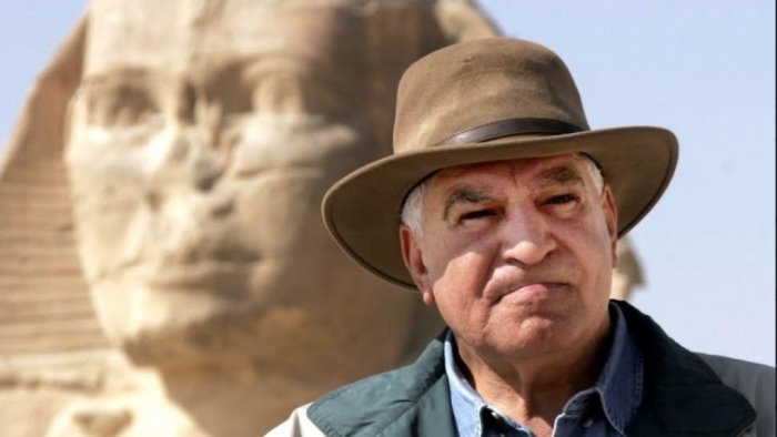 premio traiano 2024 a zahi hawass