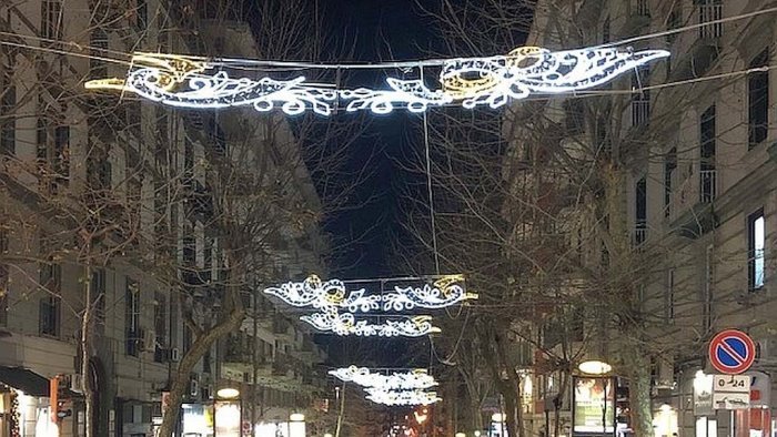 luminarie a napoli il comune avvia la procedura per evitare il caos 2023