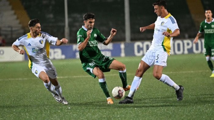 avellino audace cerignola 0 0 tabellino e voti dei lupi altra serata storta